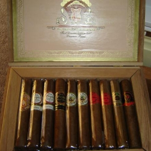 Another box dedicated to Pepin Robustos