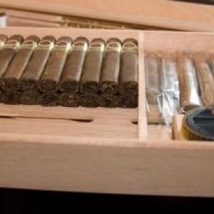 TOP SHELF OF 300 CT HUMIDOR