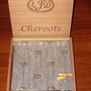Cheroots Open With Wax