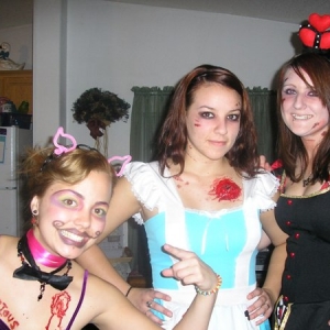 halloween 08. we were alice in wonderland...dead