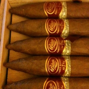 Padron Family Reserve 44 Box Split