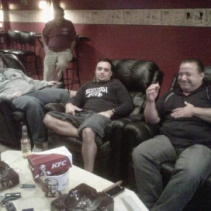 2010 maxis Cigar Lounge Pic 3