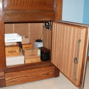 08 Lower Cabinet, open