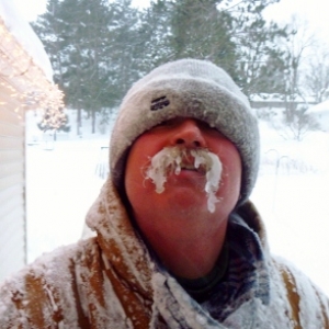 Just finished snow blowing the drive. It's now time for a Cigar and some coffee.