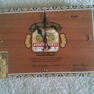 fuente box clock