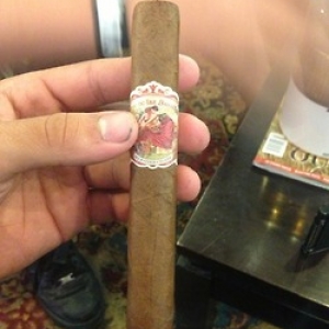 Flor de las Antillas Toro