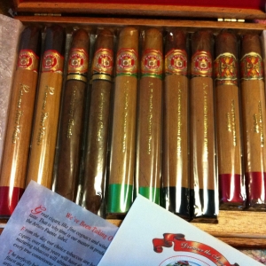 Arturo Fuente 2011 Holiday Collection 4