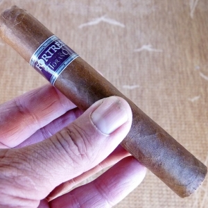 Carlos Torano Fortress Double Robusto