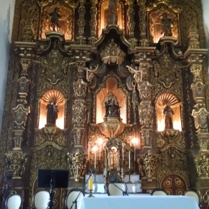 Golden Roman Catholic Church Santa Maria