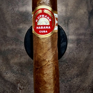 H.Upmann Half Corona