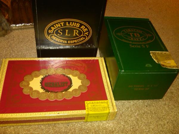 Alec Bradley Medalist
St. Louis Rey Sampler
Tabacos Baez Serie SF