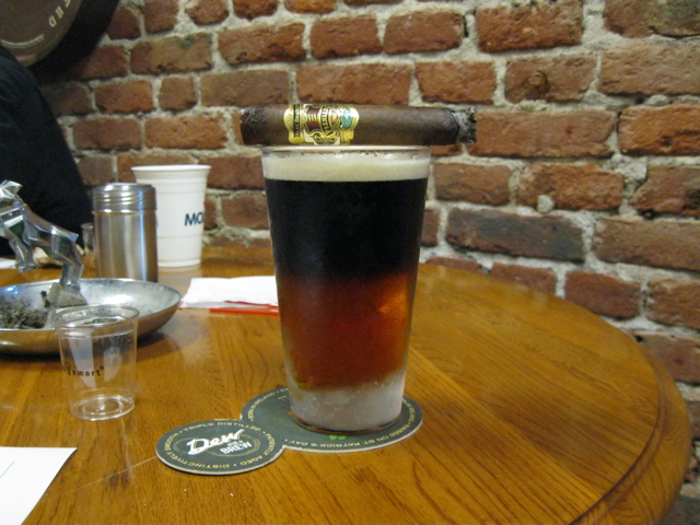 Black and Tan Prensado