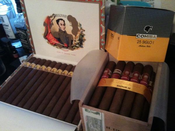 Bolivar CG, and H. Upmann Mag 50