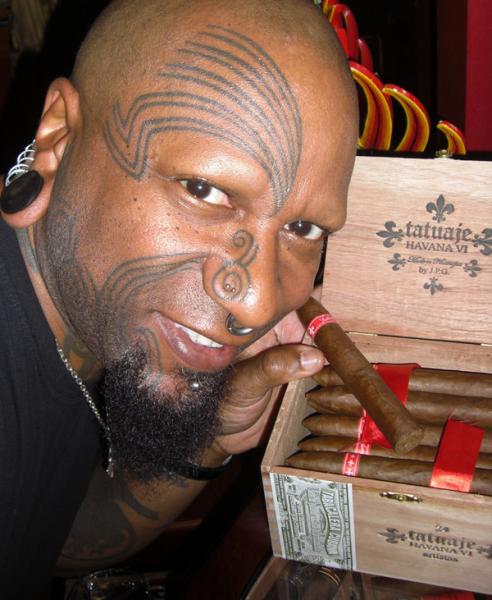 Box O Tats...UMMMMM UMMMMM!