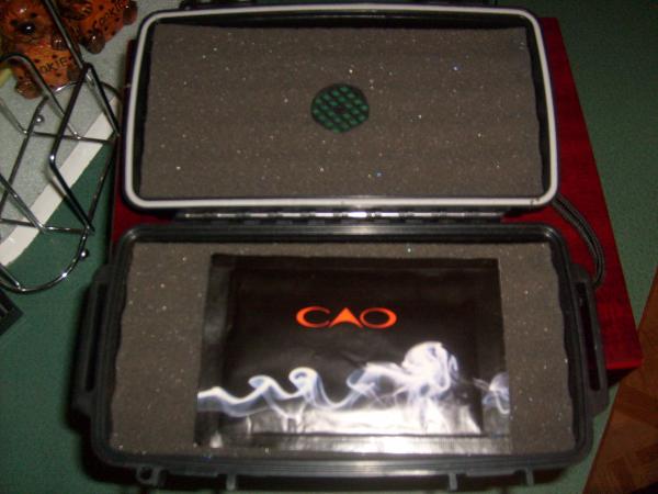 Cigar Caddy open...