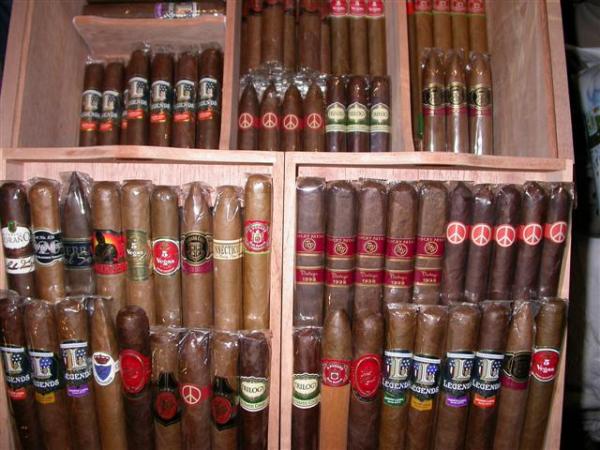 Cigars 005 (Small)