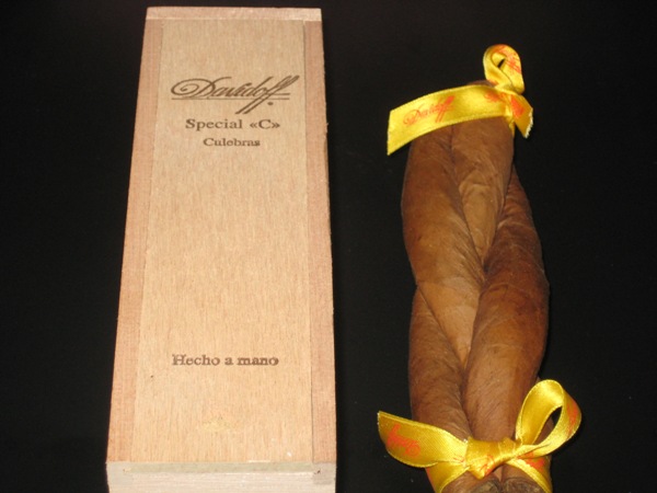 Davidoff Special C Culebra and coffin