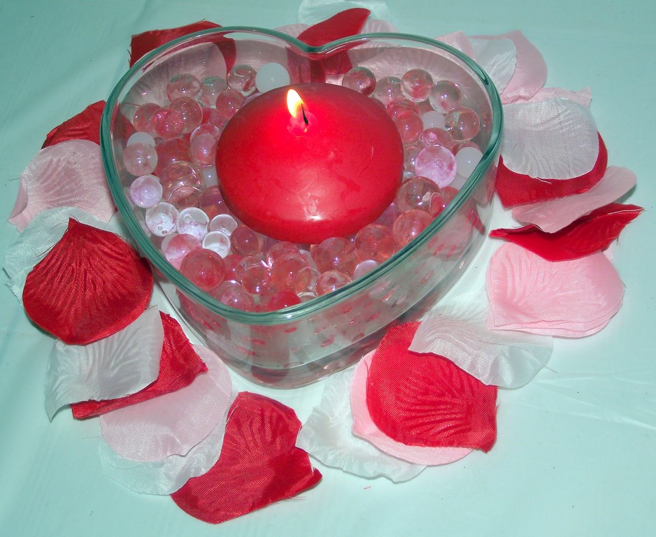 Deco Water Pearls with floating candle