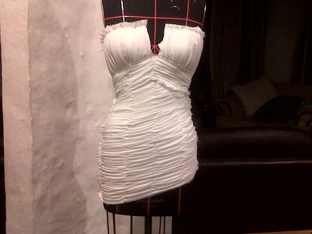 Draping, front.