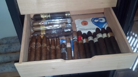 Drawer 1 Humi