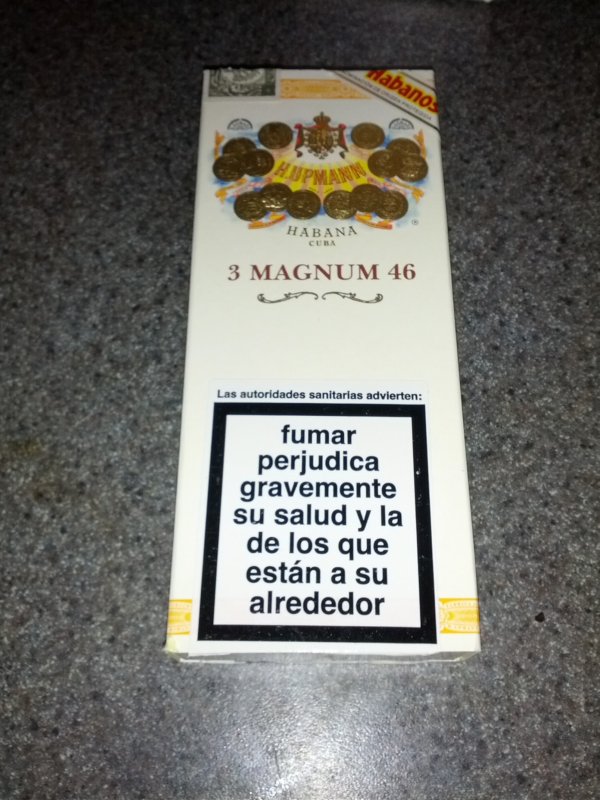 FIM JUL 05 H. Upmann Magnum 46 Box
