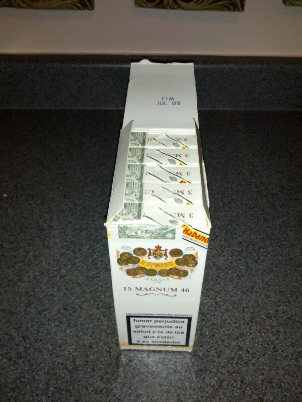 FIM JUL 05 H. Upmann Magnum 46 Boxes