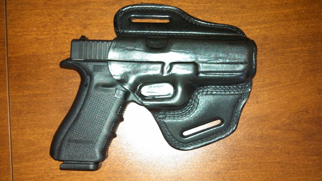 Glock 17 with ETW holster