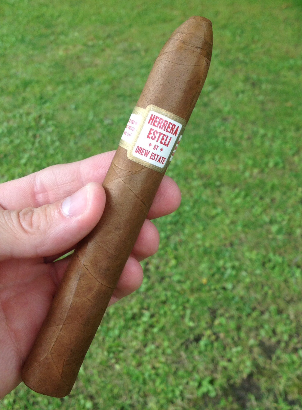 Herrera Esteli Piramide Fino
