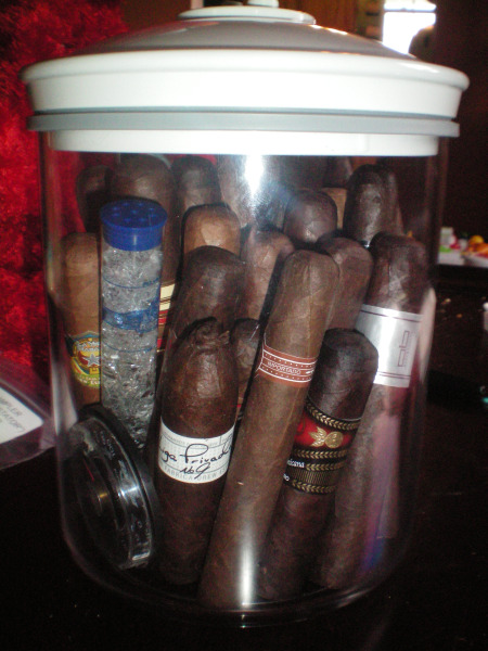 Jarmidoor is officially filled to the bursting point ;-)  Thanks guys...