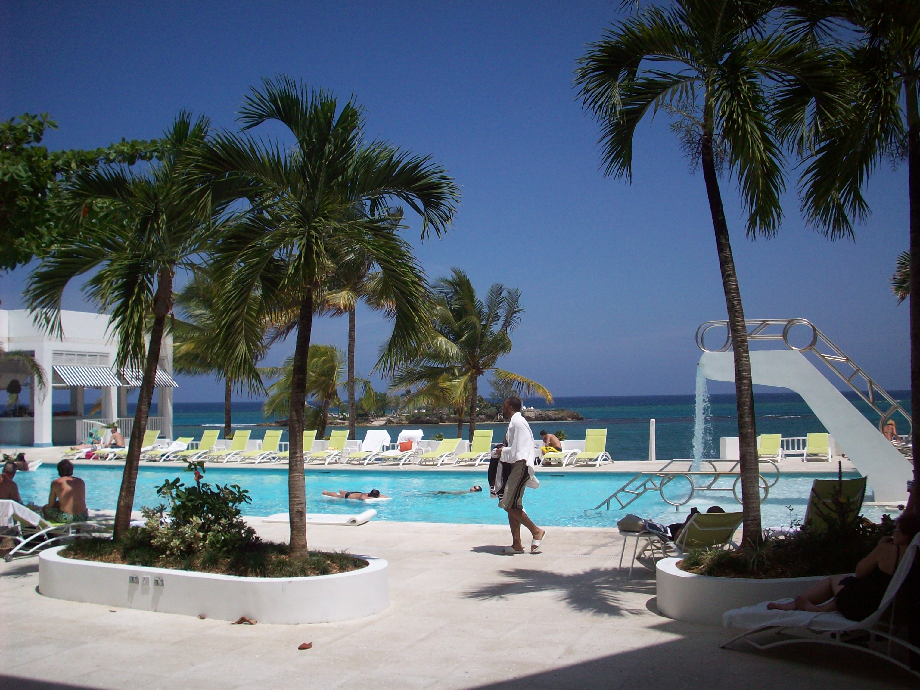 Main Pool area with Main Bar on left