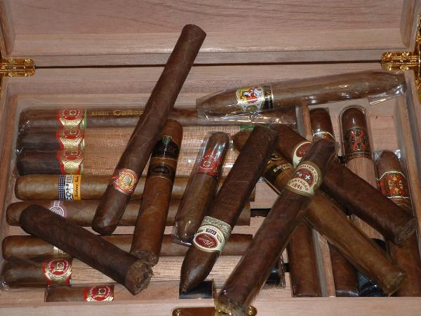 My Humidor by aluxnahual