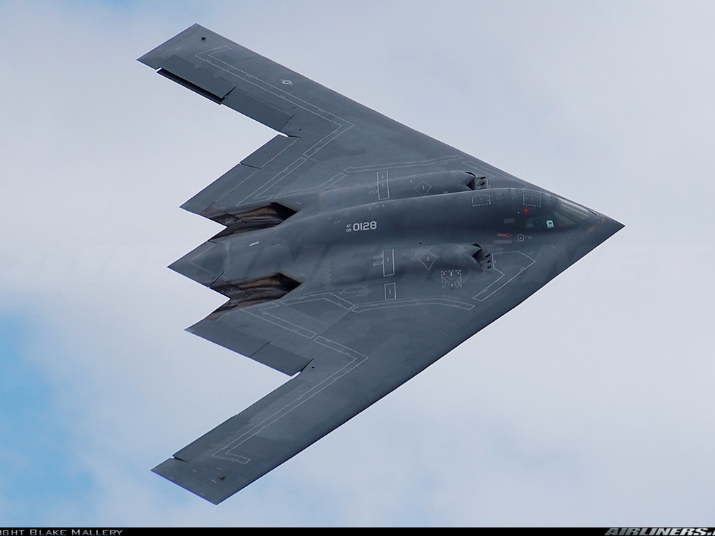 Northrop_B-2_Stealth_Bomber