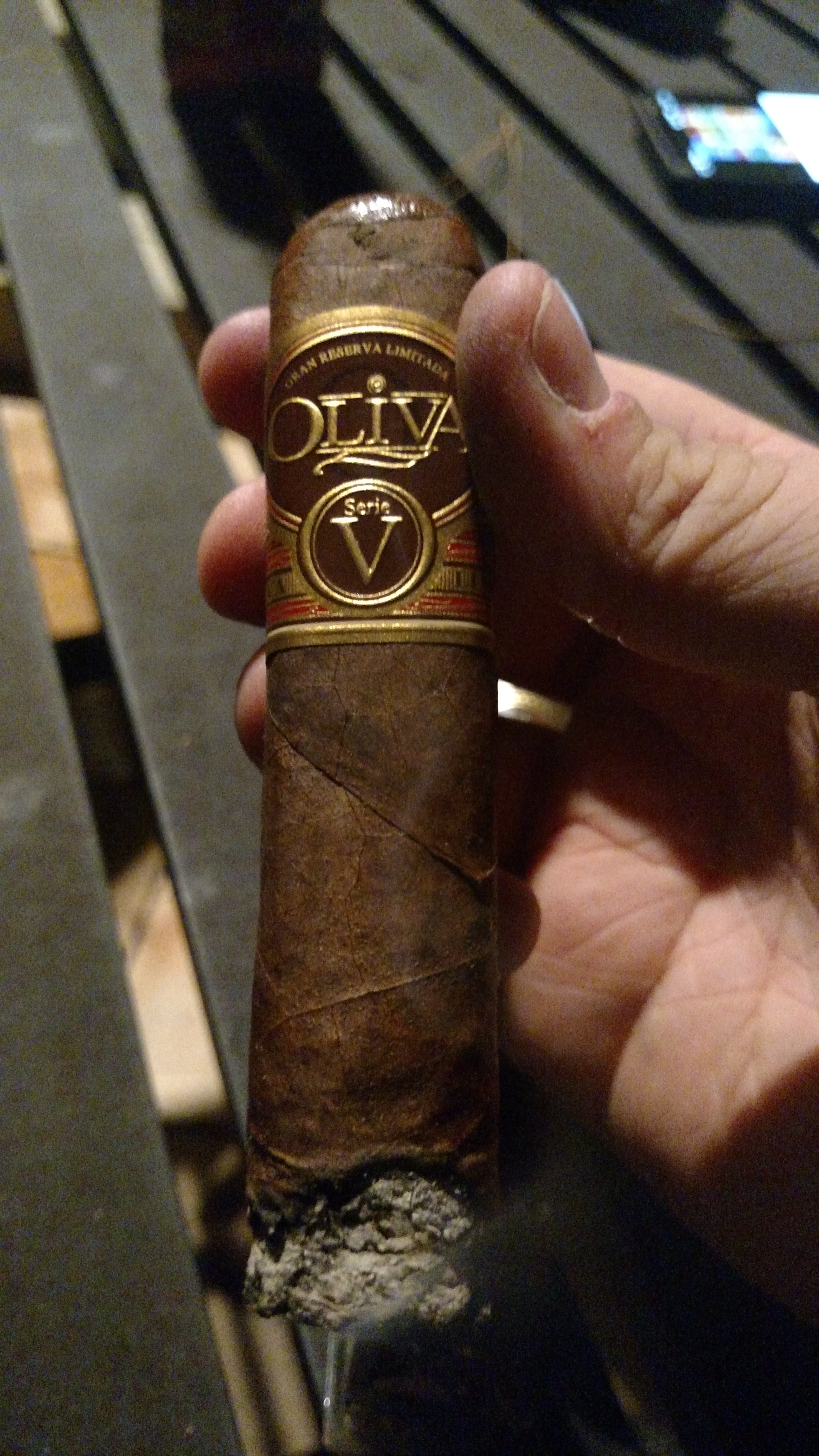 oliva serie v melanio robusto. Aug 15