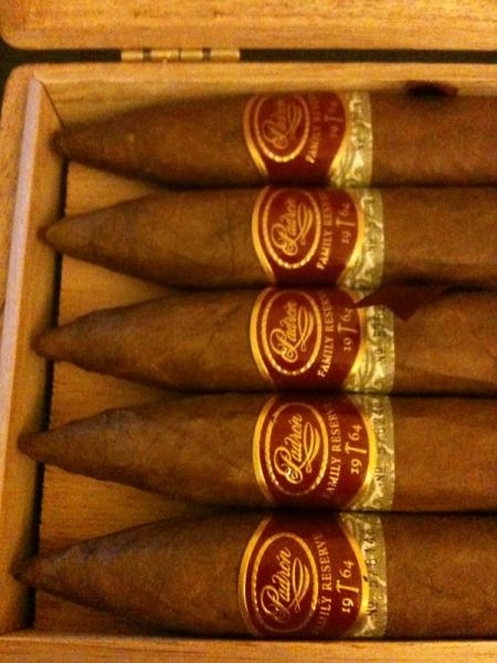 Padron Family Reserve 44 Box Split