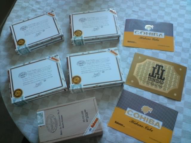 RAFAEL GONZALES PANTELAS EXTRA & PARTAGAS SERIE DU CONNAISSEUR NO 2