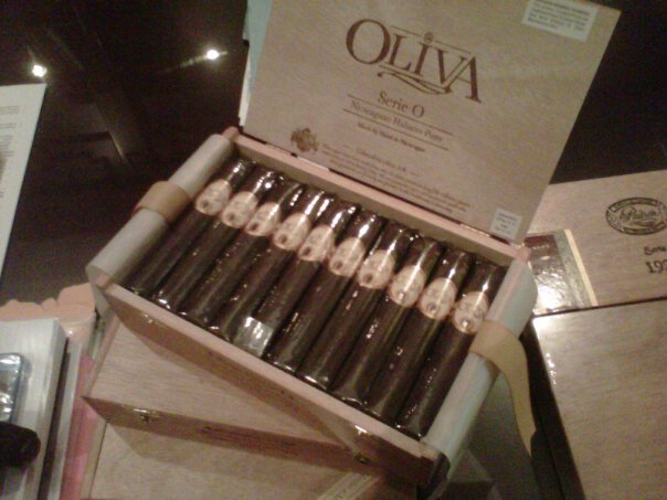 Three boxes of Oliva serie O maduro Doble Robusto