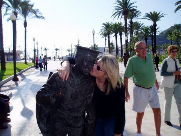 Wifey kissing some bronze guy in Spain